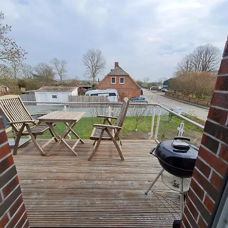 Leuchtturmkieker In Schlagsdorf Auf * פהמארן